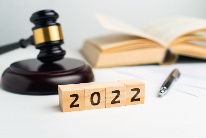 【2022年度税制改正】電子帳簿保存法とインボイス制度の改正内容を解説