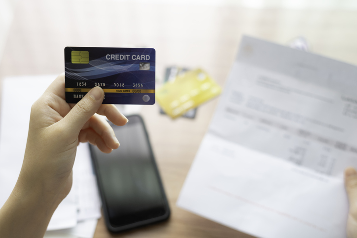 電子帳簿保存法でクレジットカードの利用明細・領収書はどう扱う？